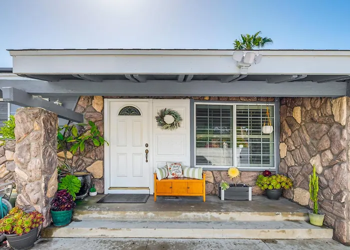Peaceful Poway Vacation Rental Near Shops & Dining