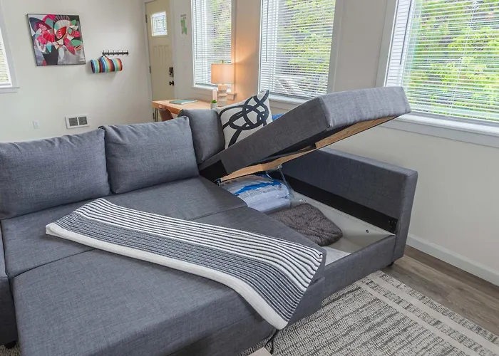 #Stayinmydistrict Oceanview Studio Loft