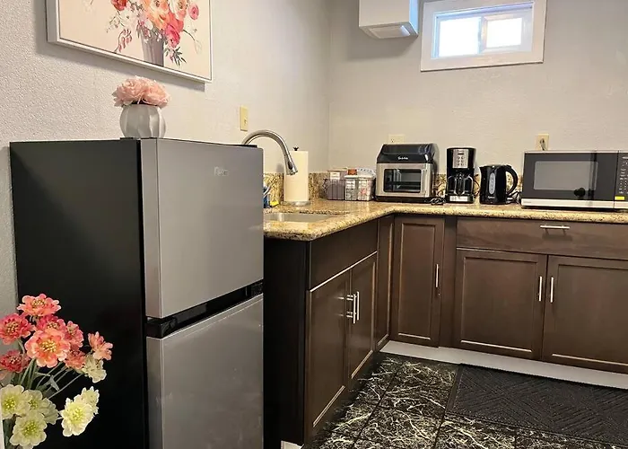 Spacious Two Queen Beds Suite Close To Downtown And Uc Davis Medical Center
