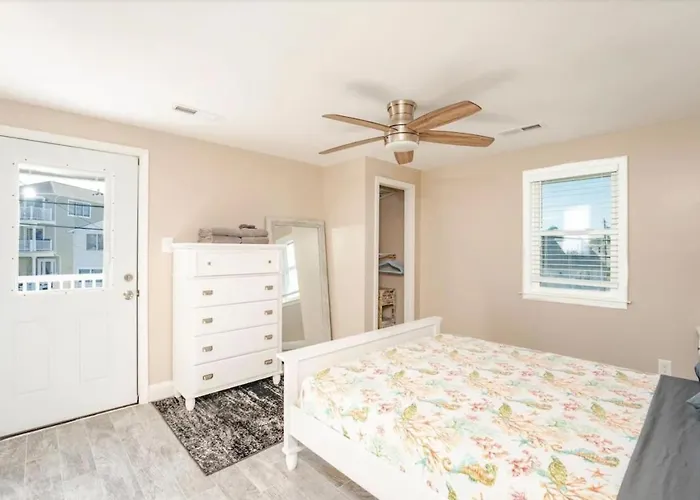 Beach Bliss 1 Block1 From Beach Upstairs Unit