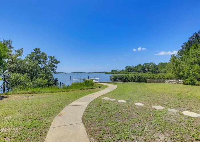 Waterfront Duplex W/ Dock & Views: Near Town!