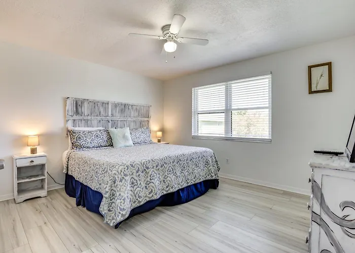 Walk To Pier: St Augustine Beach Condo W/ Balcony!