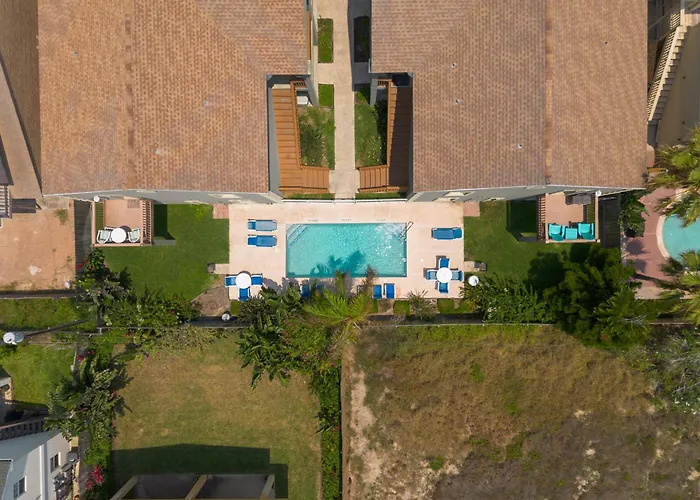 Beautiful 2 Bed 2 Bath 1St Floor Condo By Beach With Pool
