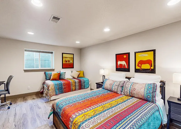 Easy Commuting! Renovated Greeley Apartment