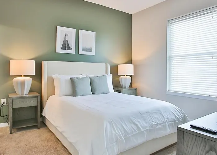 Landing Modern Apartment With Amazing Amenities