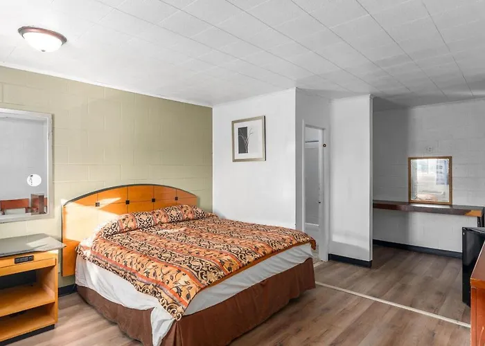 Stardust Motel Inn - East Side
