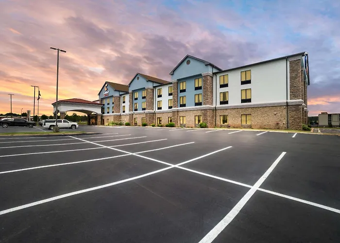 Comfort Suites Jackson I-40