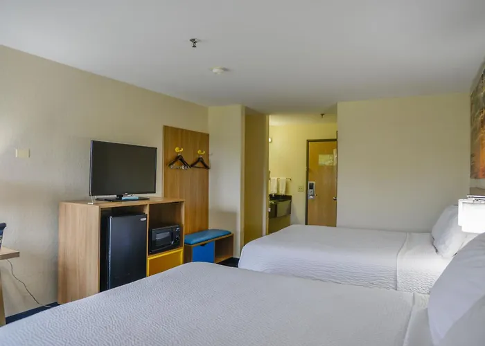 Days Inn By Wyndham Mount Vernon