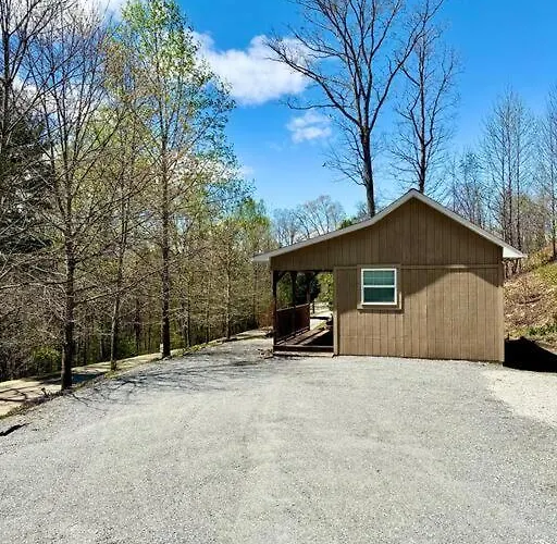 Cottage On Lake James Resort Amenities Included
