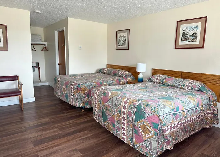 Captain John'S Motel