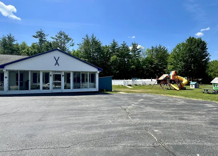 North Colony Motel And Cottages