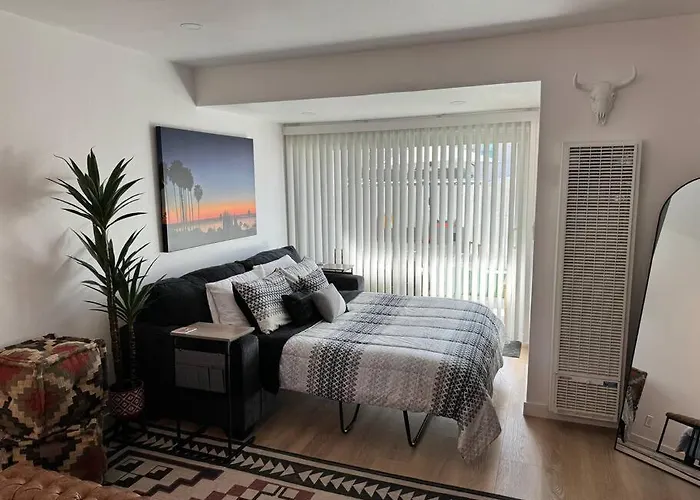 Carpinteria Beach Studio Condo