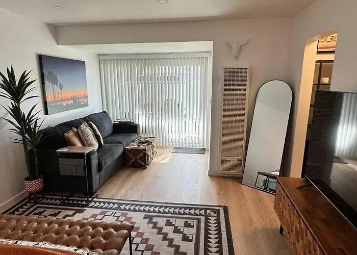 Carpinteria Beach Studio Condo