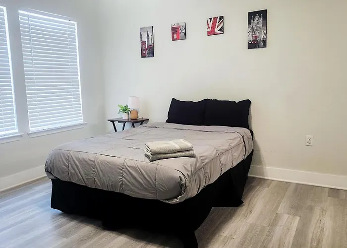 Cozy Home Near Downtown Austin And Airport