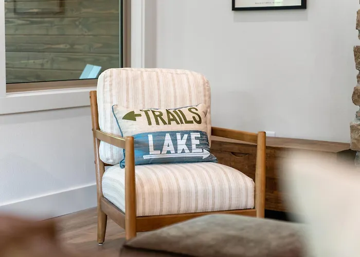 New Ozark Oasis Luxe Cabin Retreat With Hot Tub