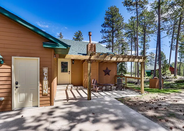 Lead Home In The Mountains W/ Hot Tub + Views!