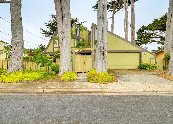 Moss Beach Oceanfront Retreat ~ 20 Mi To San Fran!