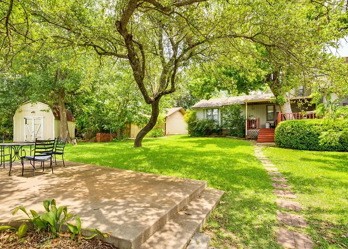 Spacious Lake Granbury Home W/ Deck & Boat Dock!