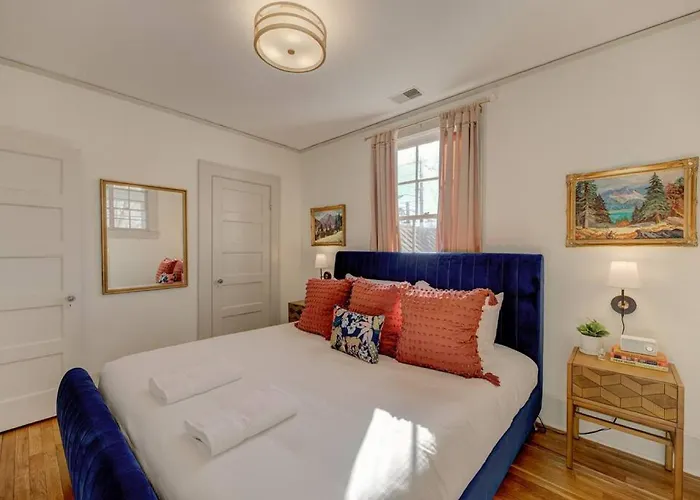 The Jewel Of Bull St. Upstairs