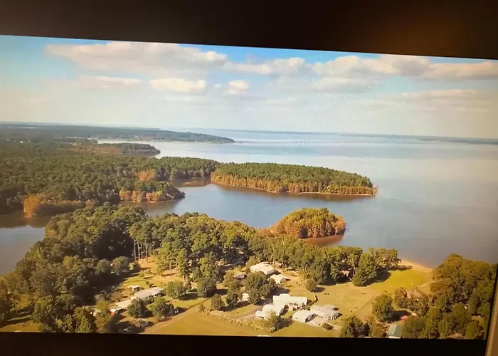 Alpine Lakeview Motel Room Wifi,Sandy Beach Boat Ramp,Pier,Marina,Bath House With Laundromat