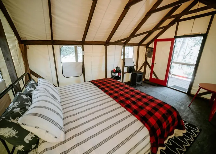North Shore Camping Company