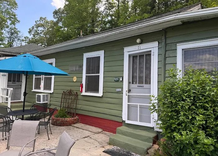 Mountain Lake Cottages
