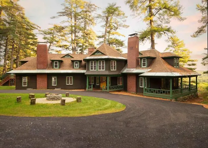 Quietude - A 60-Acre Historic Mountain Estate With 10 Bedrooms