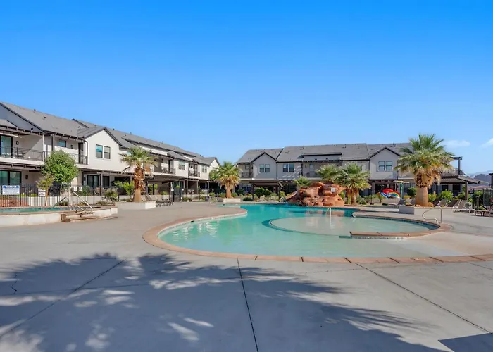 Ocotillo Spring Resort 44 Sky Fire Private Brand-New Home, Private Hot Tub, And Community Pool