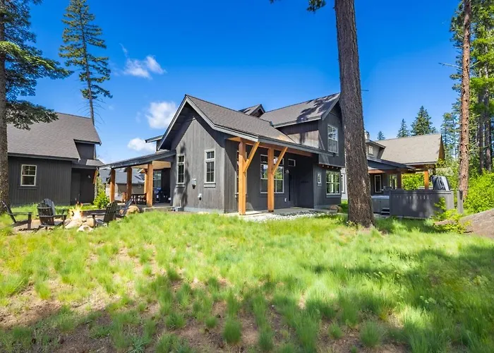 Central Location W/ Suncadia Pool Access