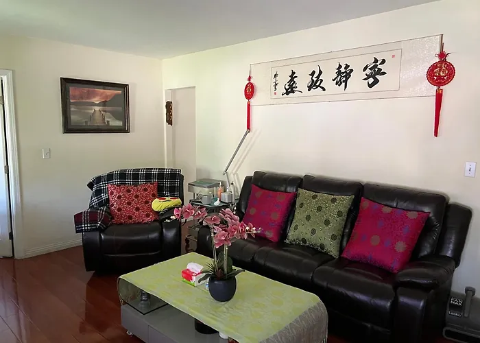 Alhambra精品套房独立卫浴