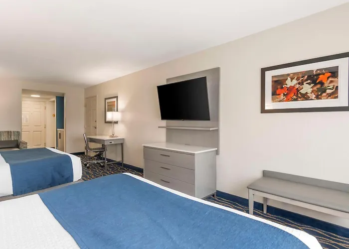 Best Western Plus Lake Lanier Gainesville Hotel & Suites