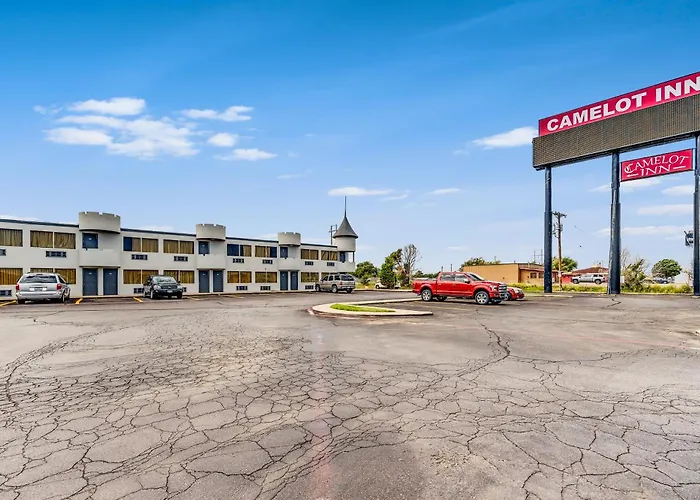 Camelot Inn