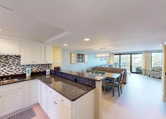 Coastalretreat Beachfront 3Br Litchfield By Thesea
