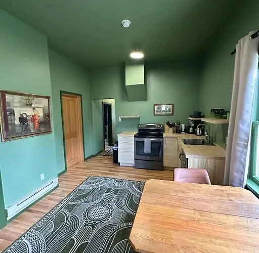 Upper Yellowstone Suite