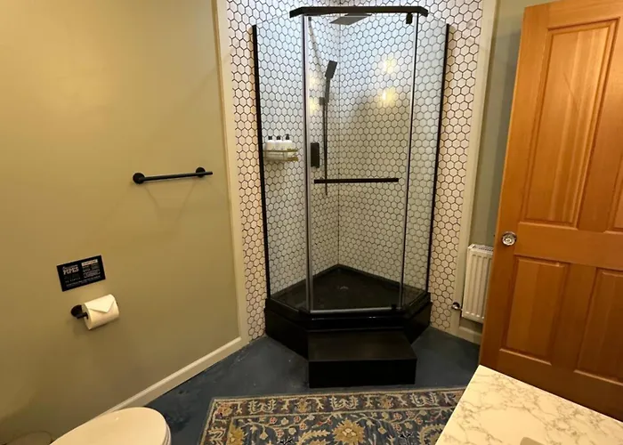 Lower Yellowstone Suite