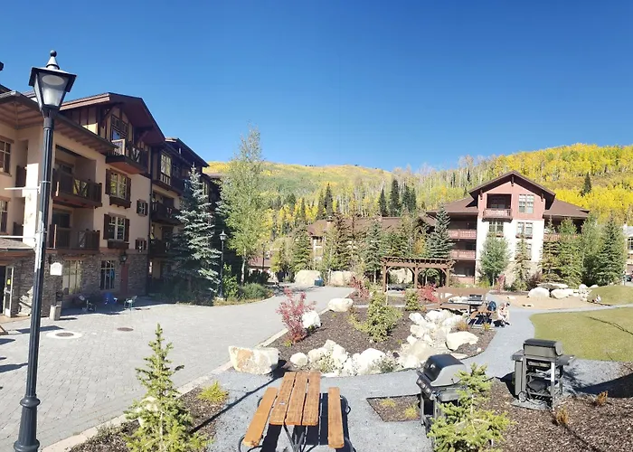 Deluxe Solitude Mountain Ski In-Out 2Bd-2Ba Condo