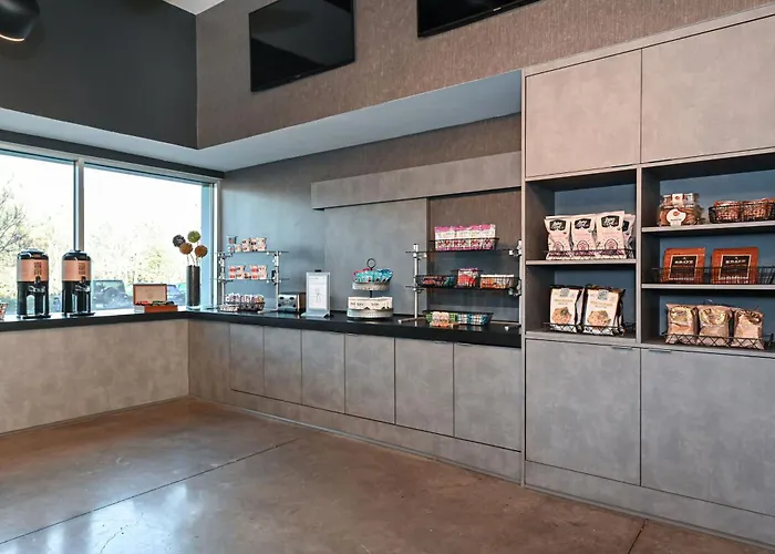 Aloft By Marriott Charleston Airport & Convention Center