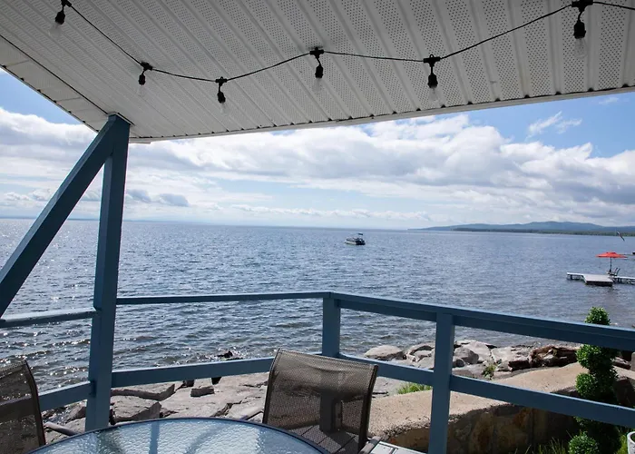 Zalo House Waterline Cabin With Hot Tub Pets