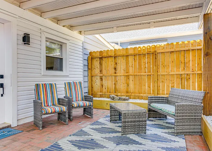 Walk To Beach: Somers Point Apartment!