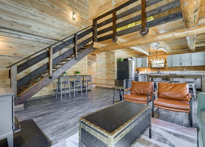 Riverfront Montana Log Cabin W/ Mountain Views!