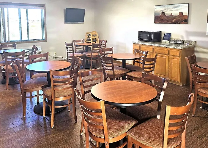 Days Inn By Wyndham North Sioux City