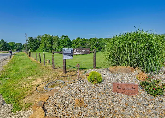 Working Farm W/ Fishing Pond! Brownsville Gem