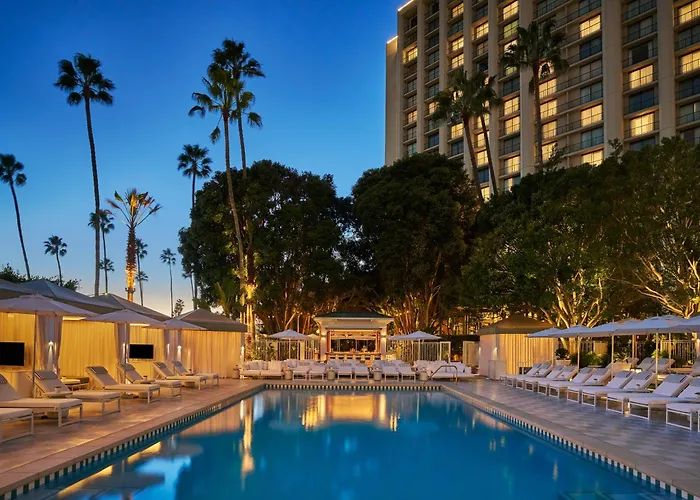 Pendry Newport Beach