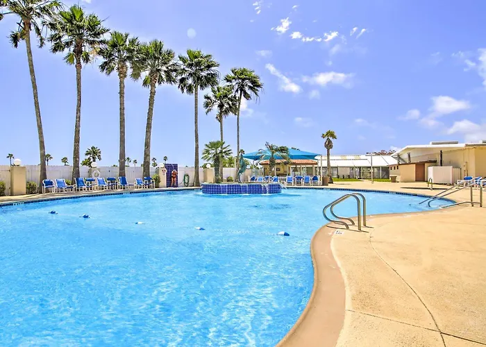 Canalfront Port Isabel Cottage: 5 Mi To Beach!