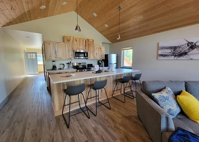 Lakeshore Lodging Suites