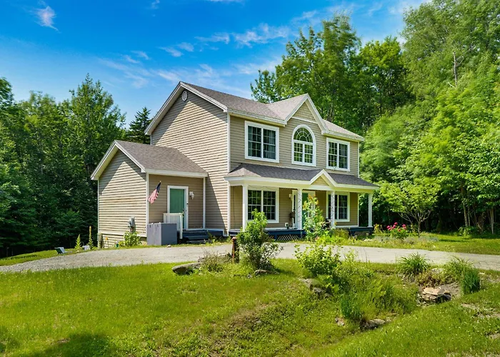 6 Mi To Mt Snow: Nature-View Home W/ Fire Pit!