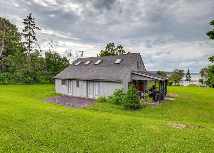 Keuka Lake Cabin W/ Boat Dock Access & Fire Pit!