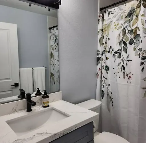 Spacious House In Federay Way, Wa - Close To Everything!