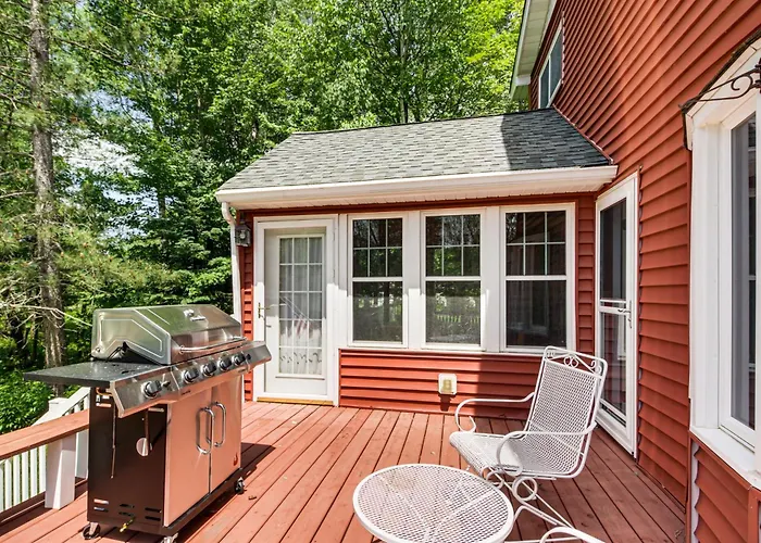Duluth Lake House - Walk To Beach & Boat Ramp!