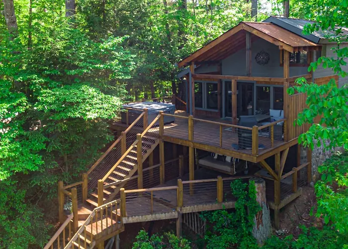 A Little Stoney River - Ellijay, Ga - Enjoy Scenic River Views, Soak In The Hot Tub, Enjoy Game Nights In The Game Room, And Kic